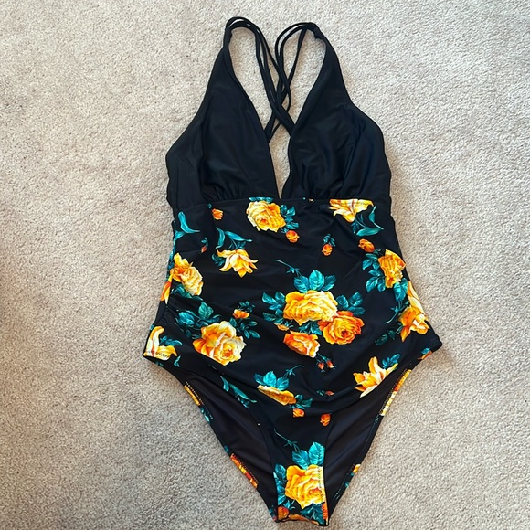 Cupshe Other - 🆕 Cupshe tummy control one piece bathing suit #15